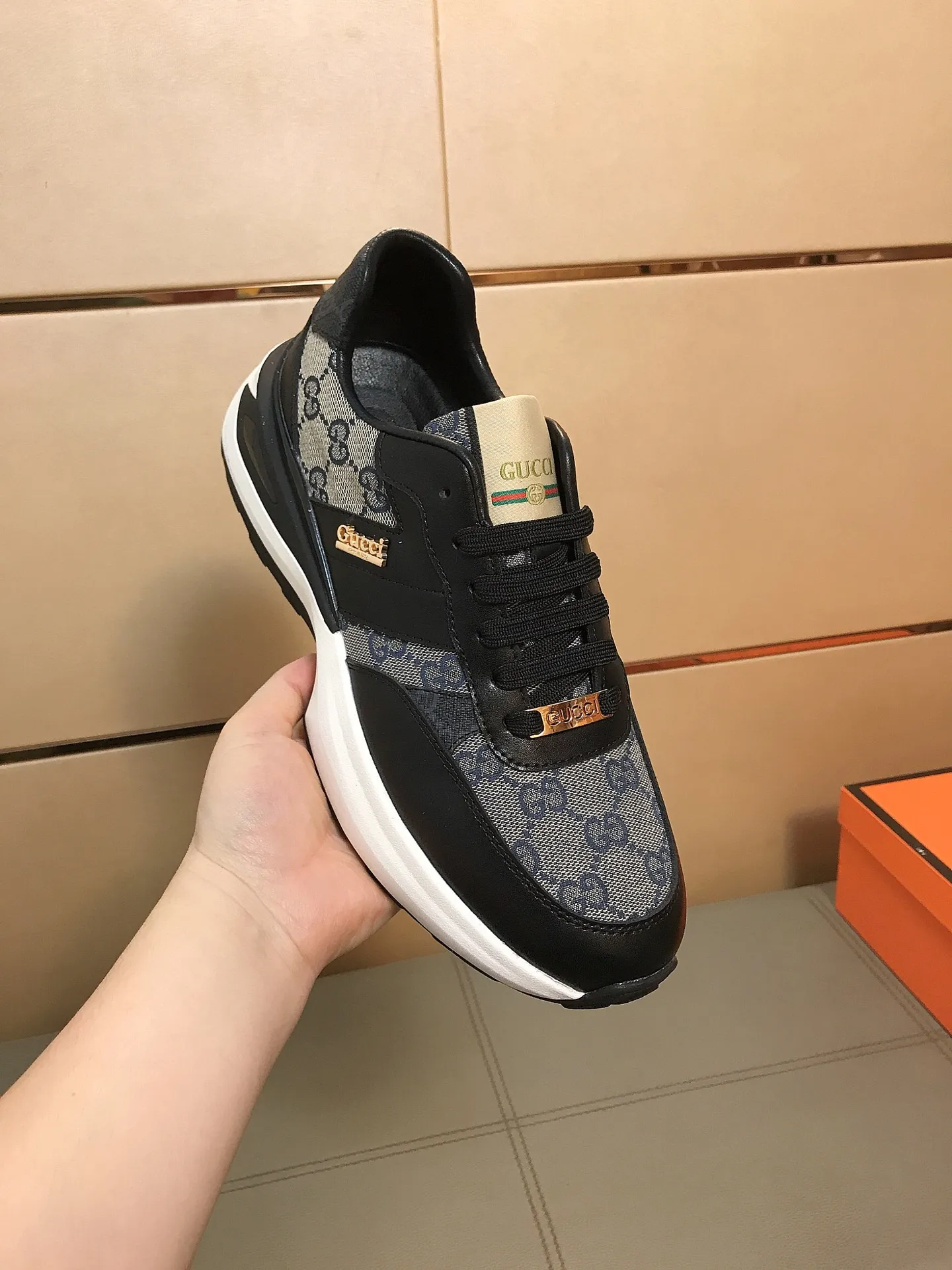 Ex-factory price 442 👟👟🆕🆕 (GUCCI) latest casual and fashionable men's shoes, hot style 💥 simple and elegant style, exclusive for trendy men, the upper is made of cowhide + brand printed fabric, sheepskin lining + foot pads, soft and comfortable outsole! 38-44.